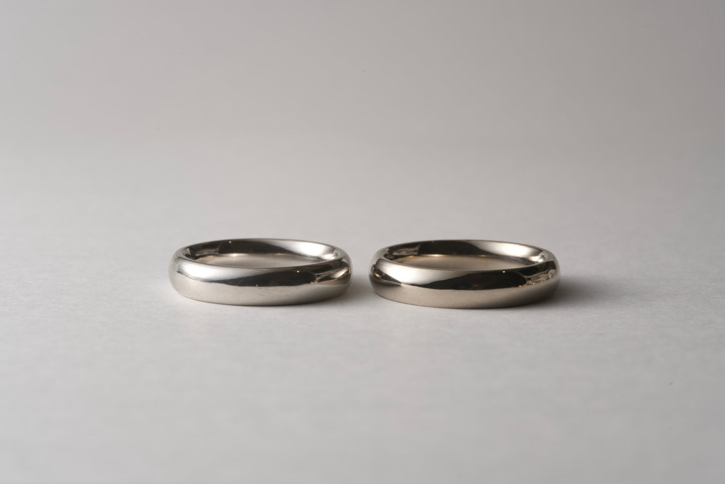 Platinum Classic Oval Ring / 2.0mm~5.0mm