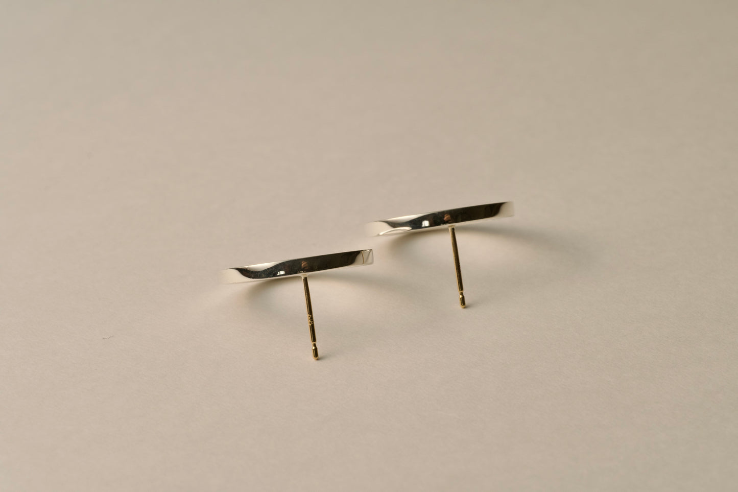 銀のリングピアス / ひとつ