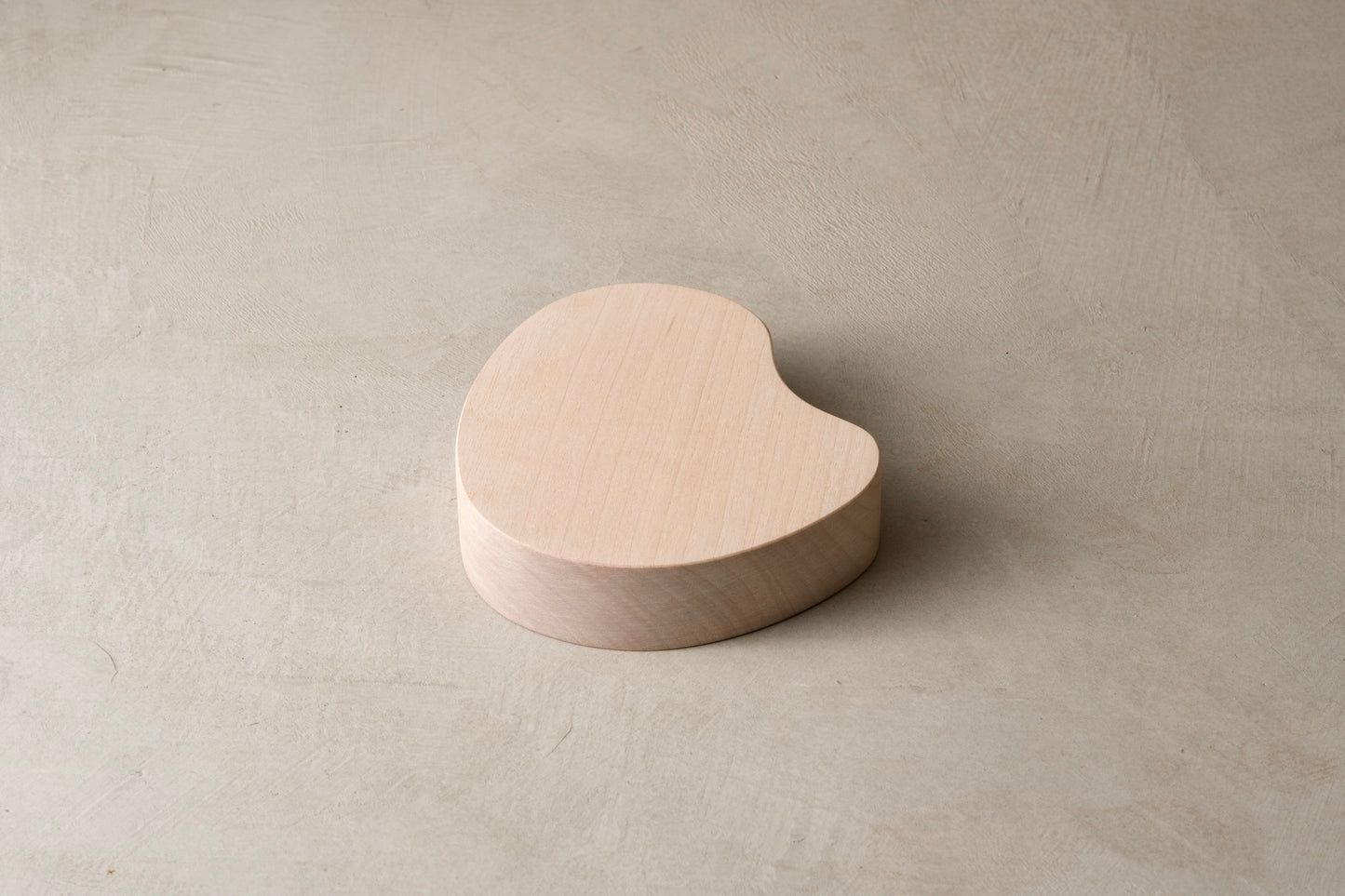 tabine 『mitten tray / ミズメ白』(567)