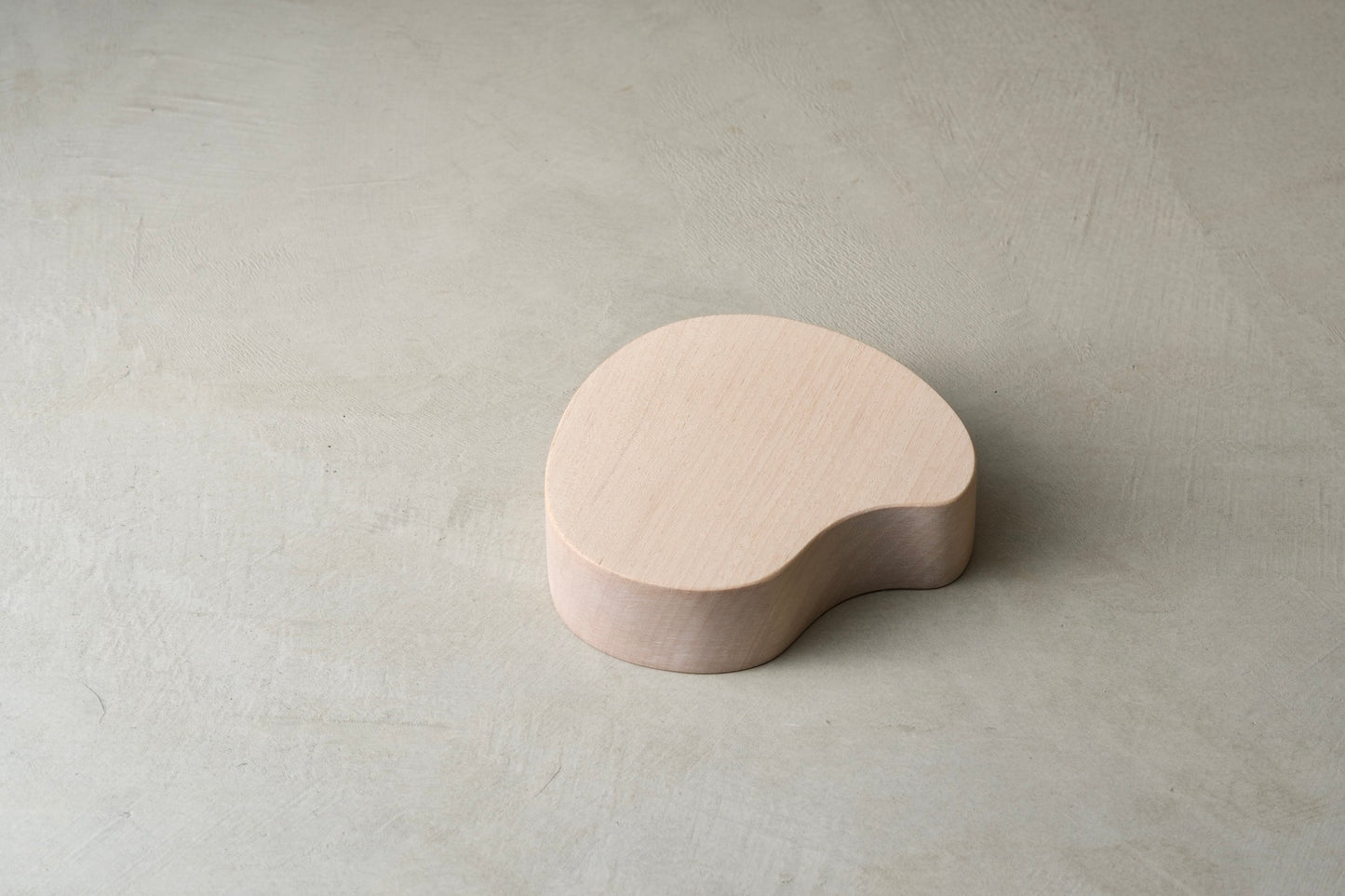 tabine 『mitten tray / ミズメ白』(512)