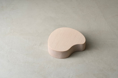 tabine 『mitten tray / ミズメ白』(512)