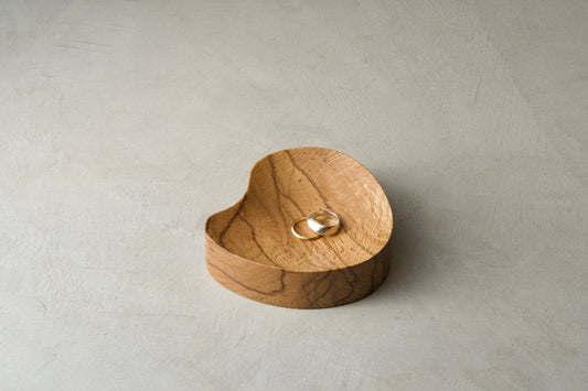 tabine 『mitten tray / カシ』(573)