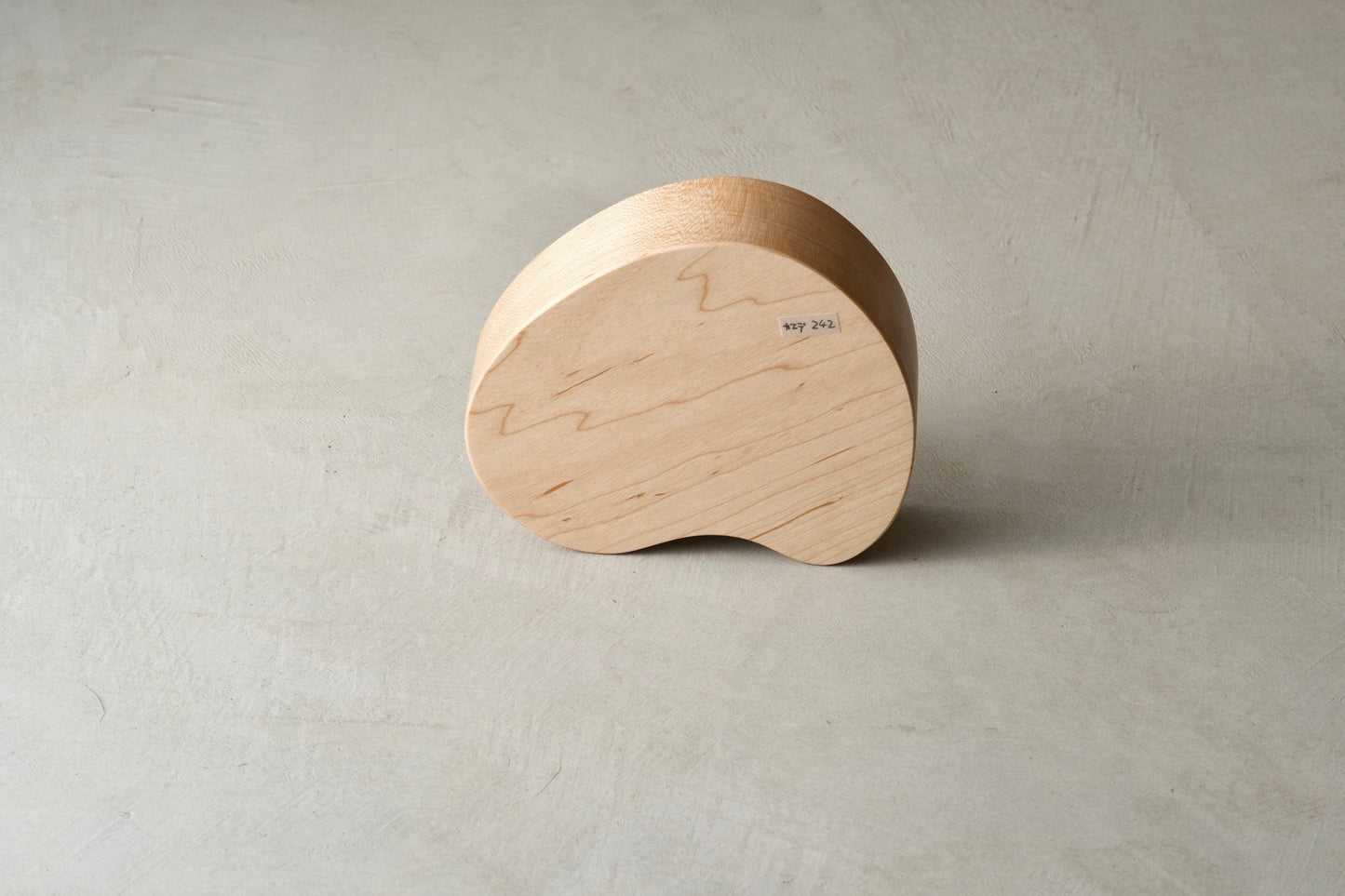 tabine 『mitten tray / カエデ』(242)