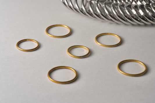 Sample rental of "K18 Classic Oval Ring"