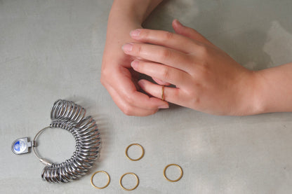 Sample rental of "K18 Classic Oval Ring"