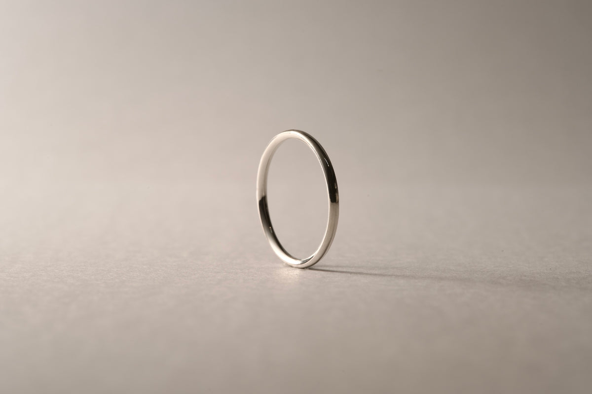 【new】銀の華奢な指輪 / 1.5mm