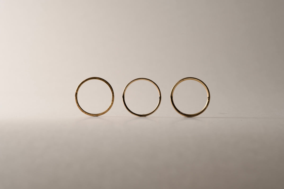18金の華奢な指輪 / 1.0mm