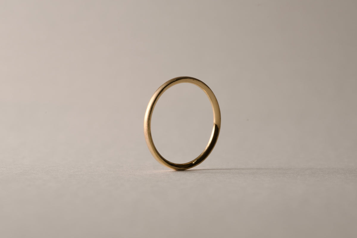 18金の華奢な指輪  / 1.5mm
