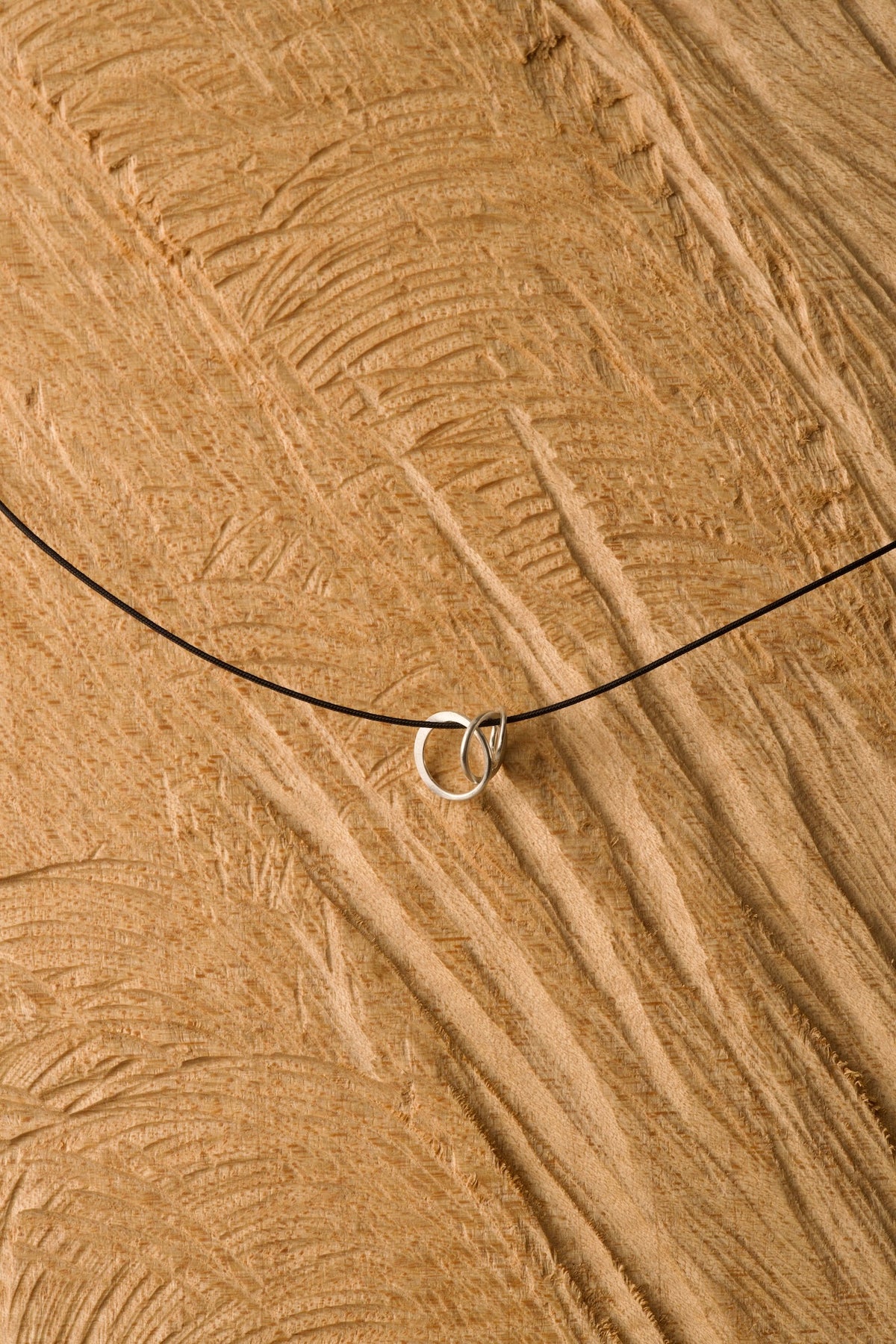 【10月30日(金)20時発売】iki × dzdz Collaboration Choker