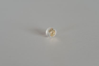 18金の小石ピアス / ひとつ