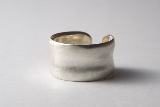 大振りな銀の指輪 / 12.0mm