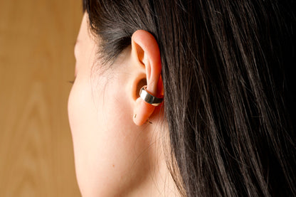 〔002〕Silver Edge Ear cuff