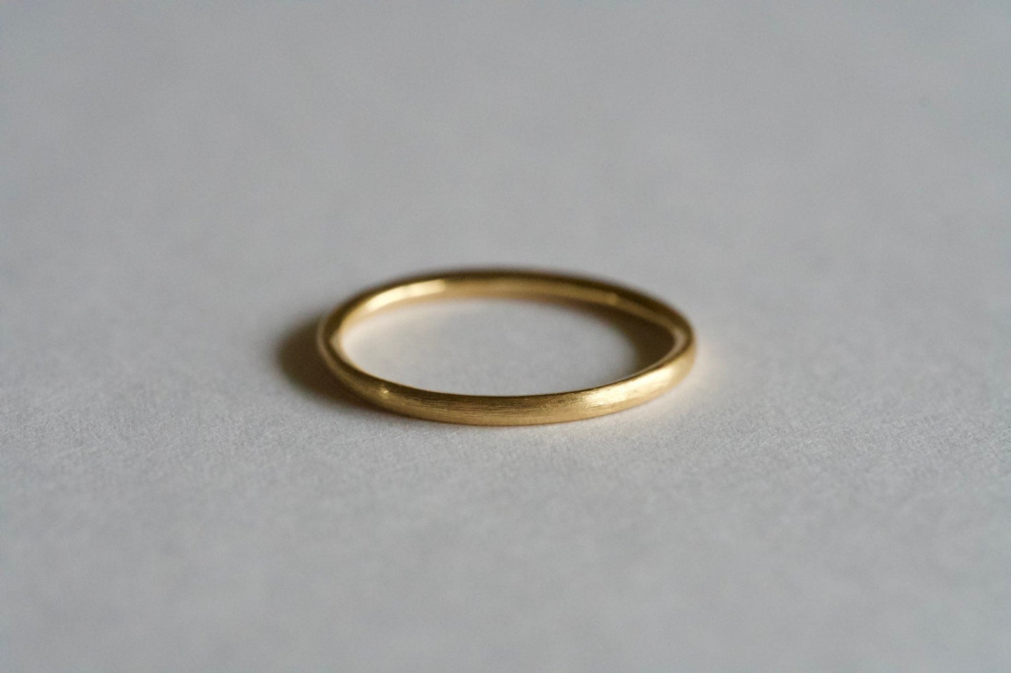 18金の華奢な指輪  / 1.5mm