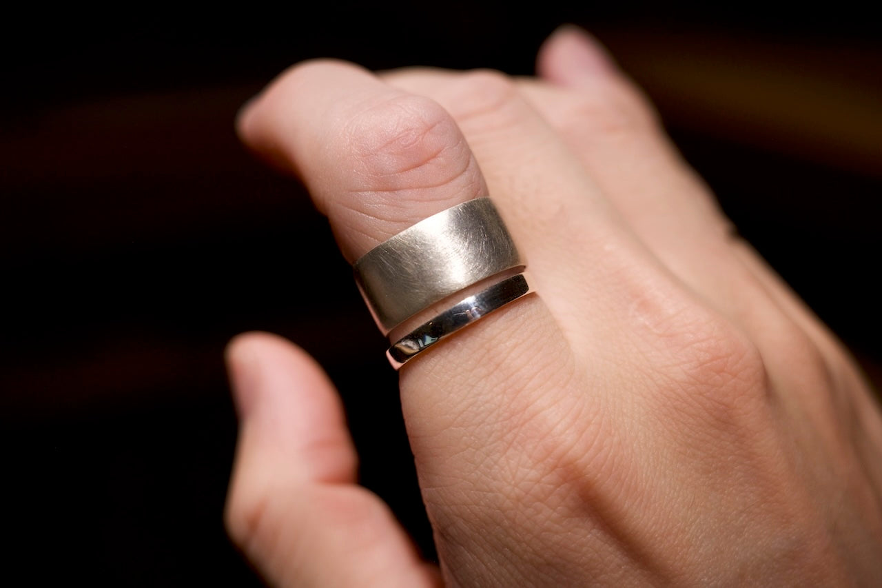 銀の四角い指輪 / 10.0mm