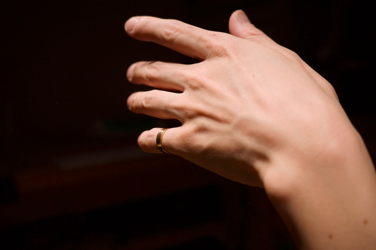 18金の板の指輪  / 4.2mm