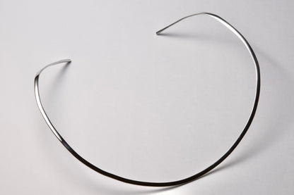 [New] Silver Flat Choker