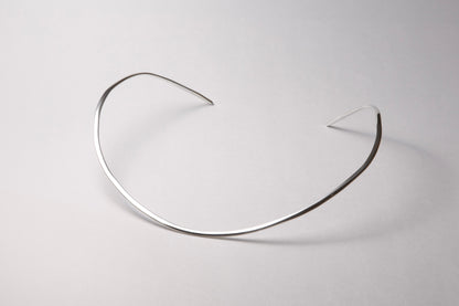 [New] Silver Flat Choker