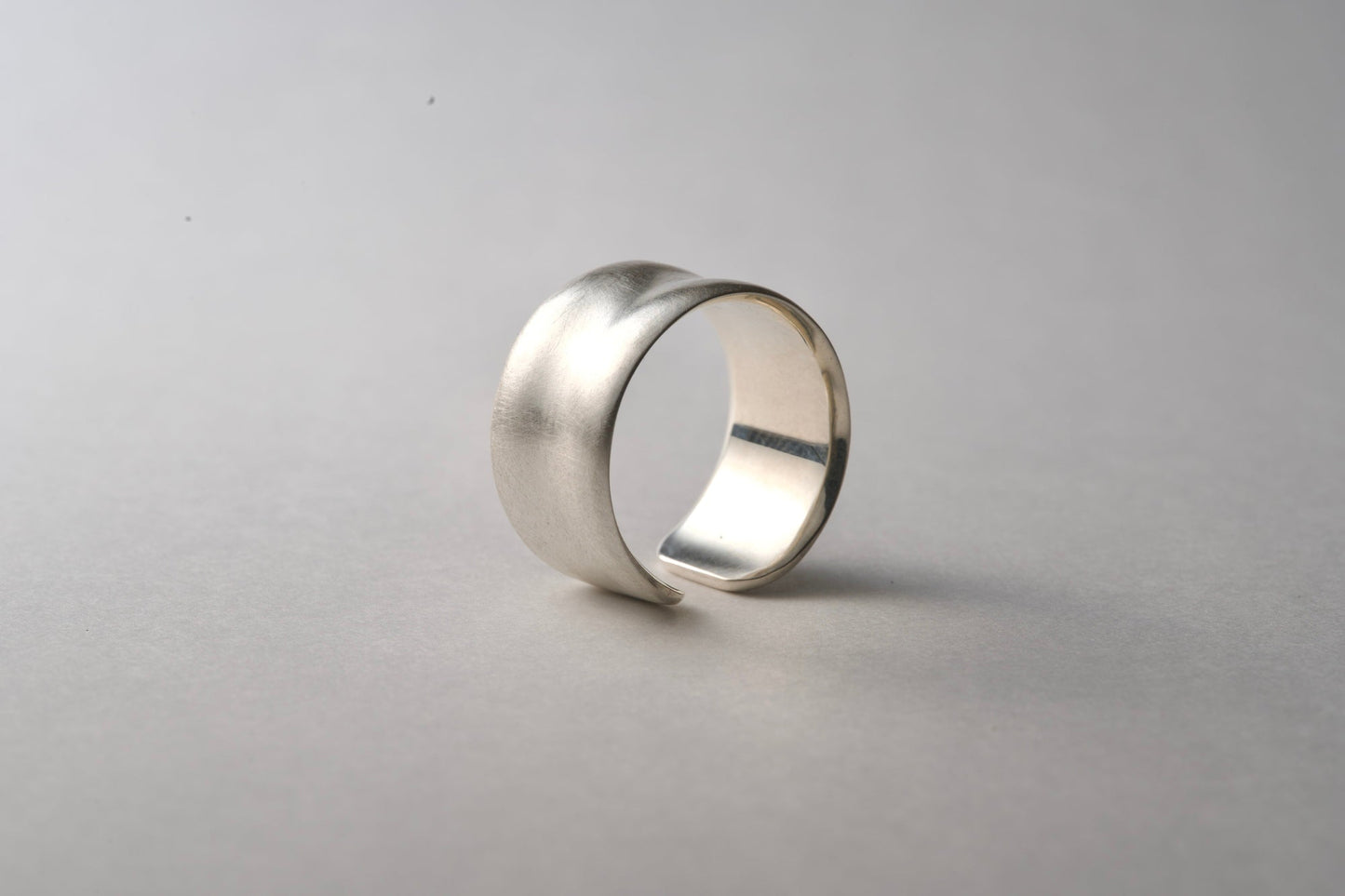 Large silver ring / 12.0mm