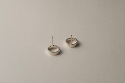 Small silver ring earring / one