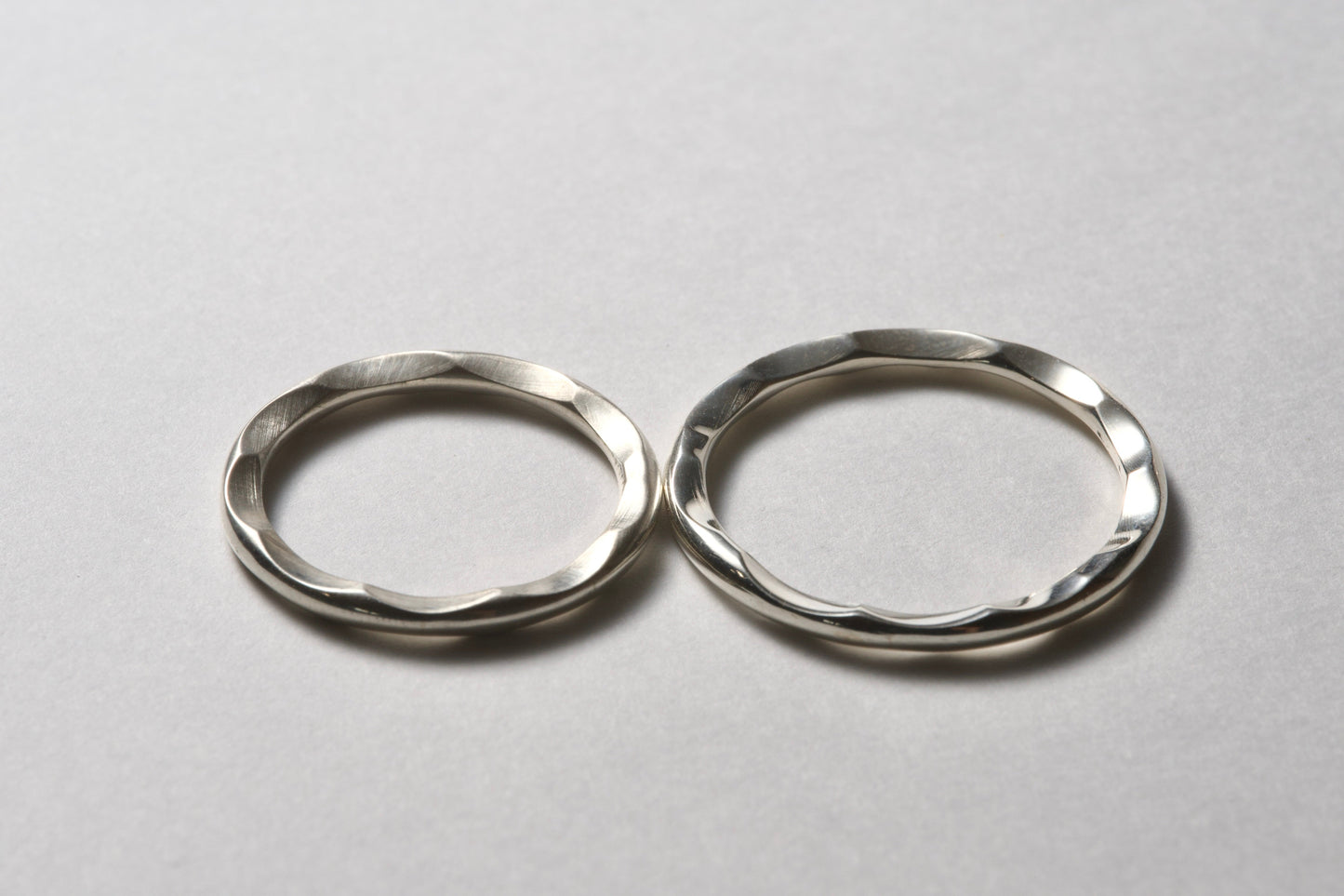 Wavy silver ring / 1.8mm